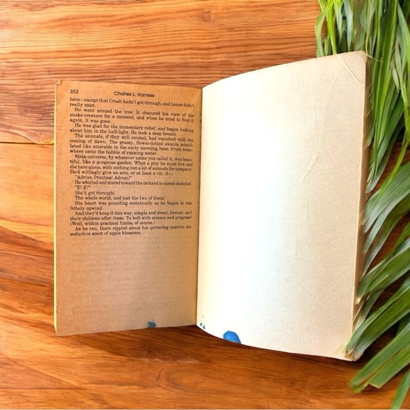 Vintage Isaac Asimov Sci-Fi Paperback Lot - 4 Books - Picture 9 of 13